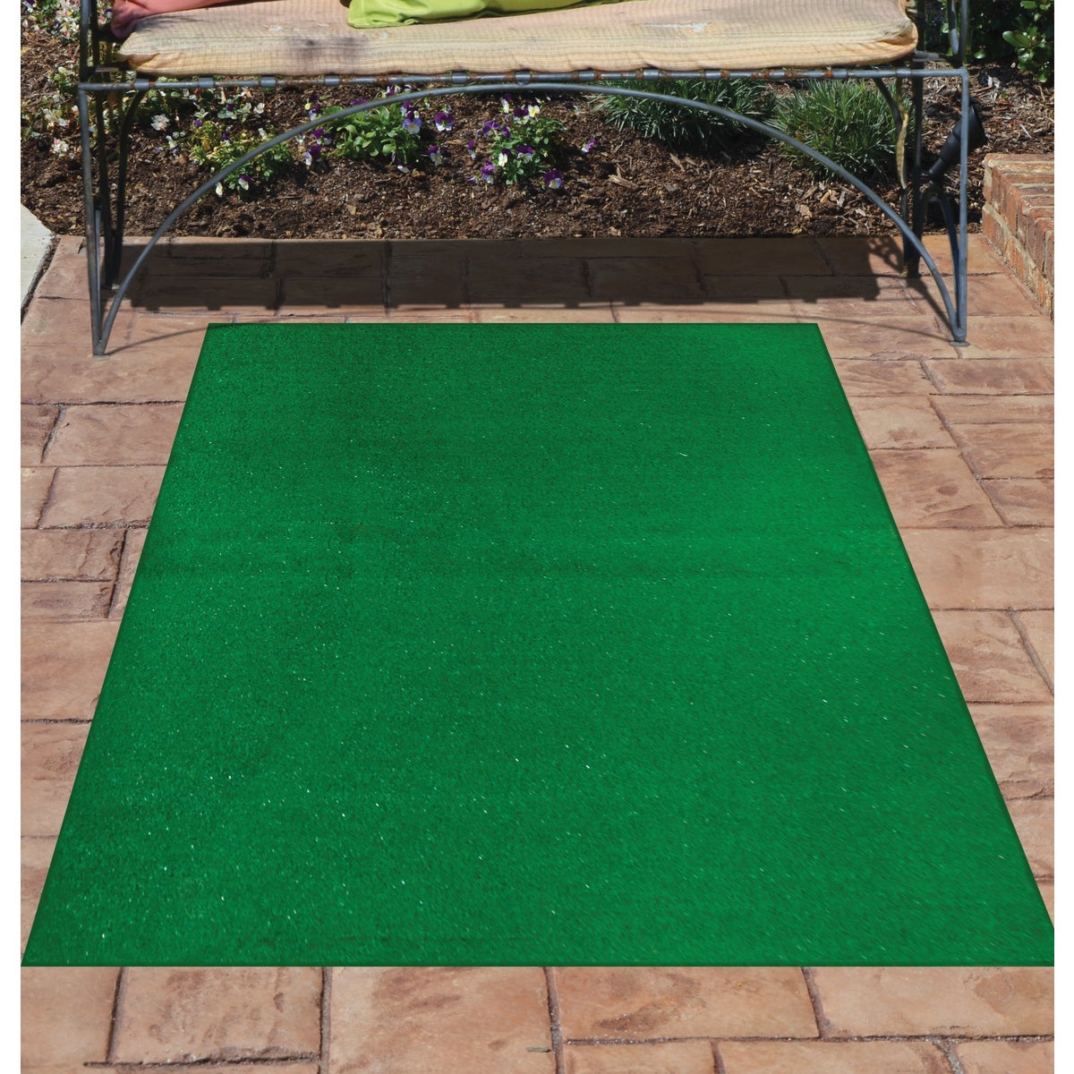 Item 263662, Artificial grass area rug is constructed of minimal shed polypropylene that