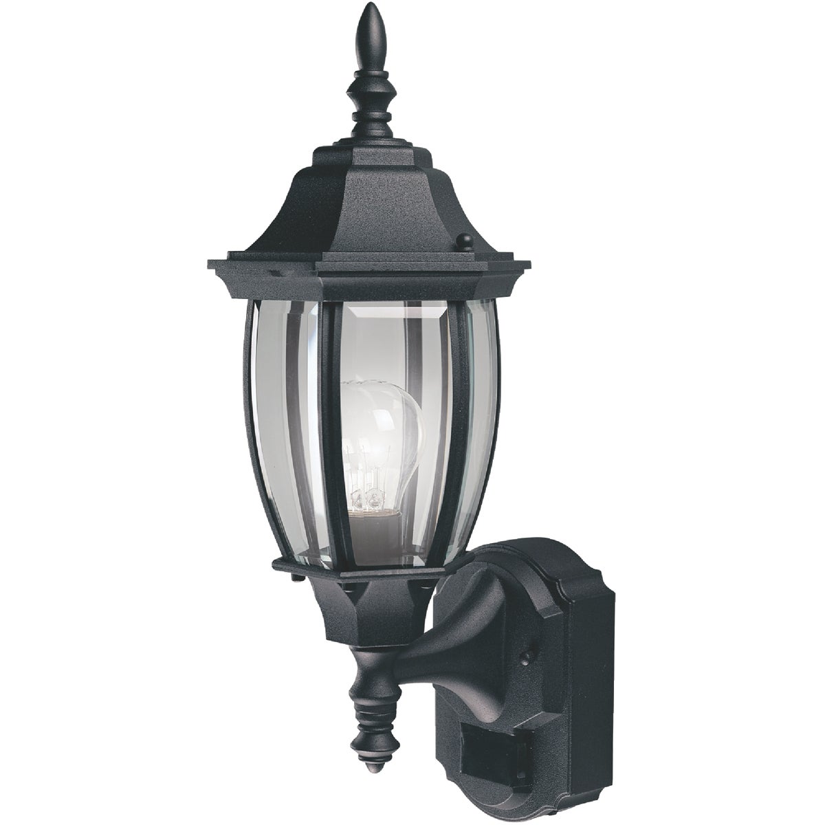 Item 536253, Coach style wall lantern with steel plated housing has selectable light 