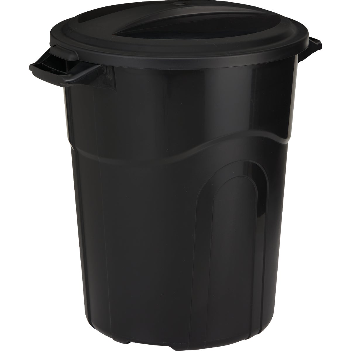 Item 603571, The United Solutions Rough &amp; Rugged Black Trash Can with Lid is built 