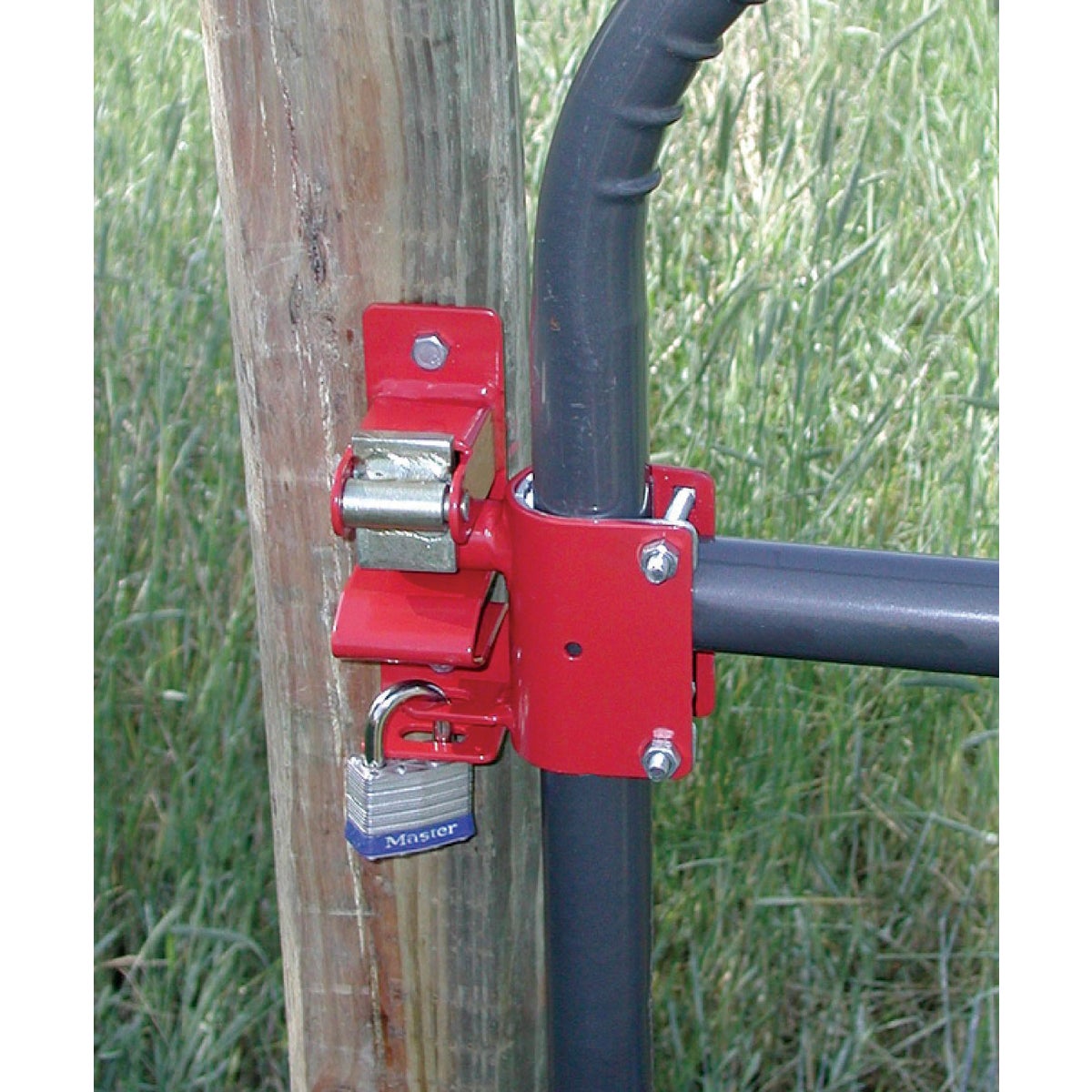Item 759816, 1-way lockable gate latch; designed to accept padlock; round tube gates 1-5