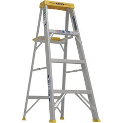 Item 786225, Household and general-purpose step ladder.
